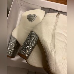 White & Silver sparkle boots